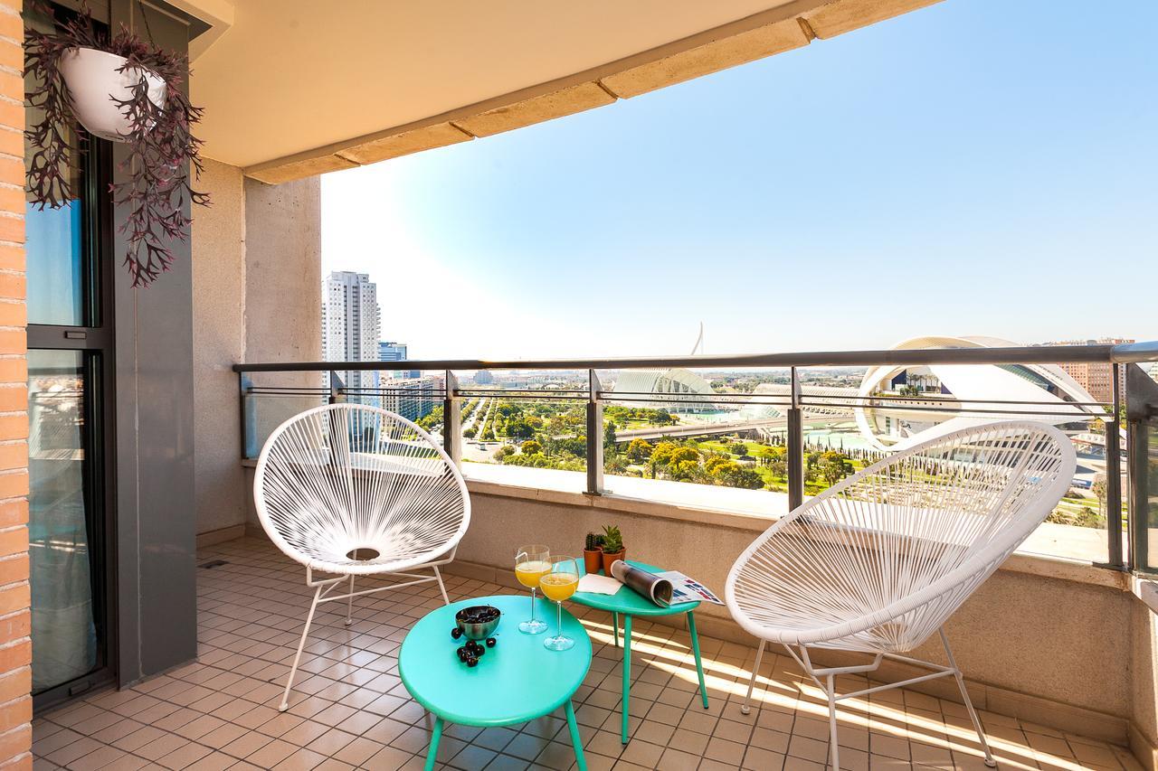 Apartup Green Opera Views Valencia Eksteriør billede