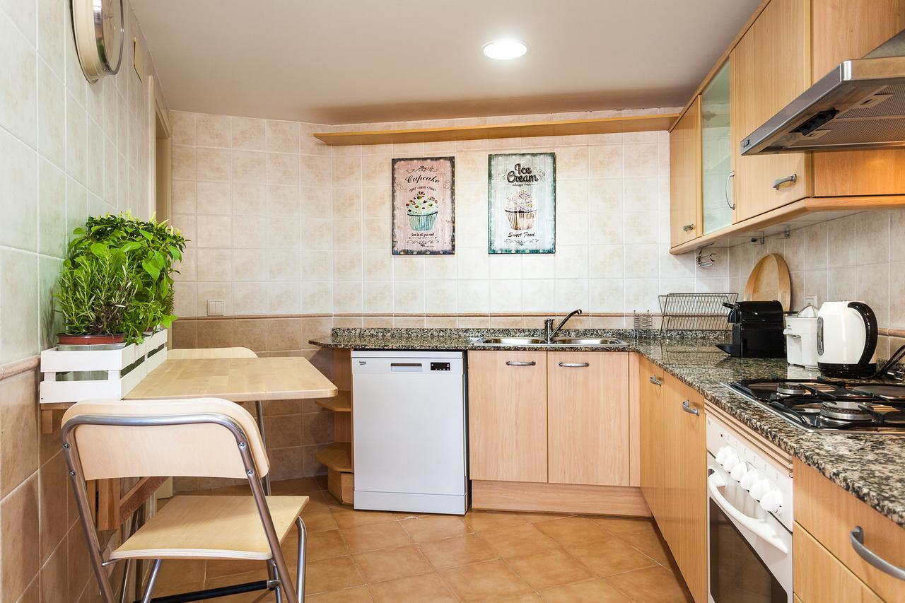 Apartup Green Opera Views Valencia Eksteriør billede