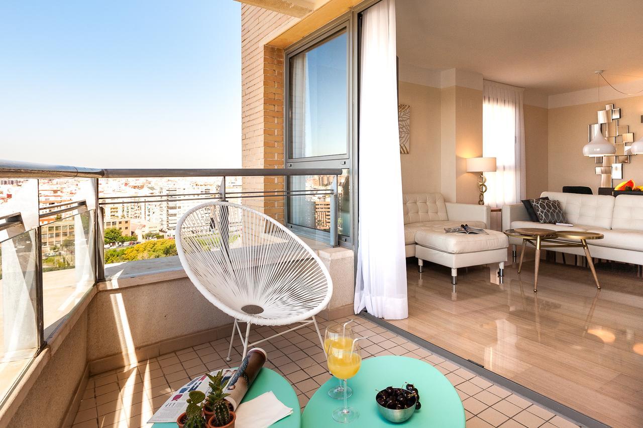Apartup Green Opera Views Valencia Eksteriør billede